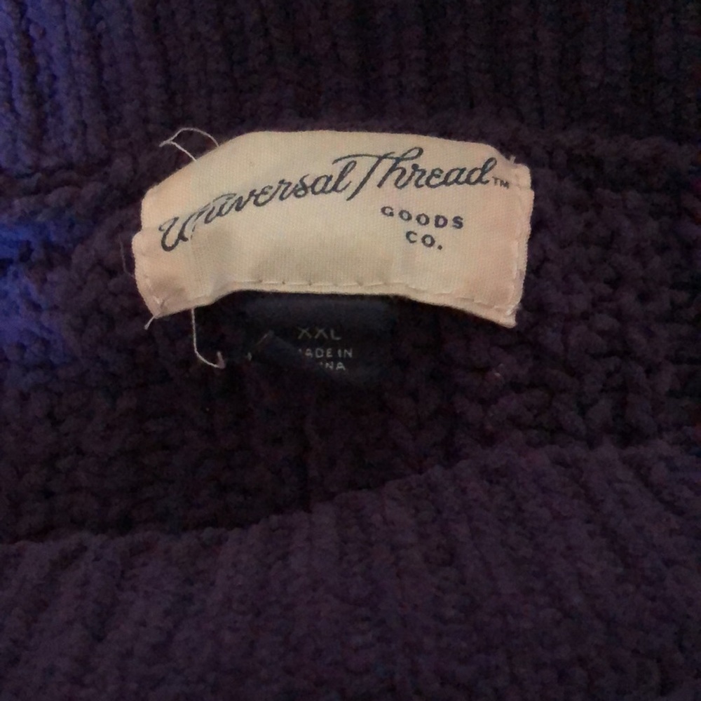 Universal Thread sweater - Picture 4 of 4